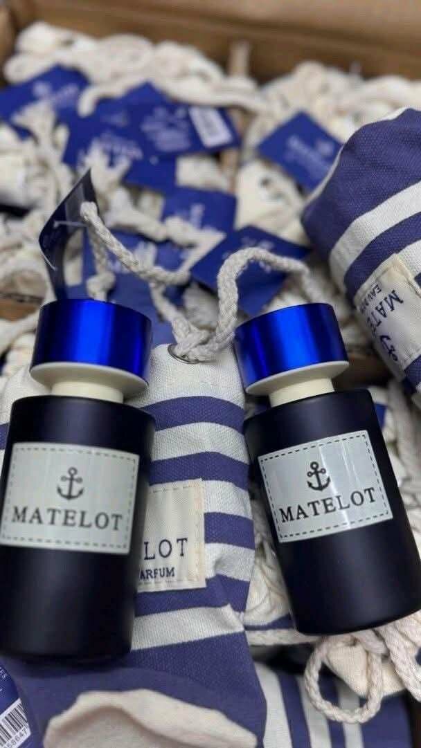 Parfum pour homme élégant