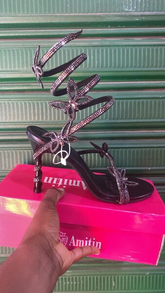 Sandales à talons élégantes