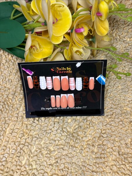 Ongles Press-On Élegants