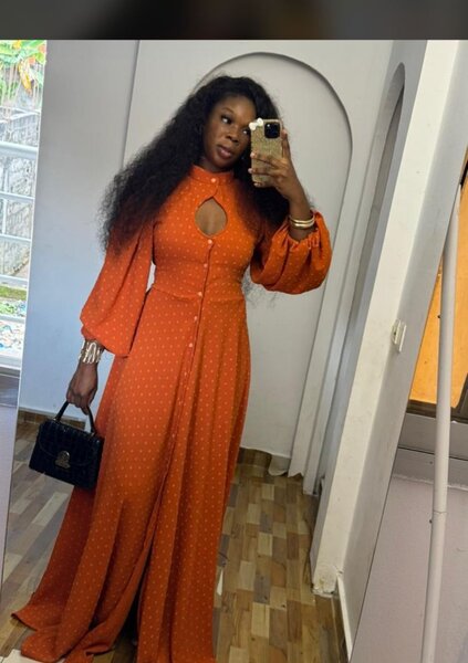 Robe longue orange élégante