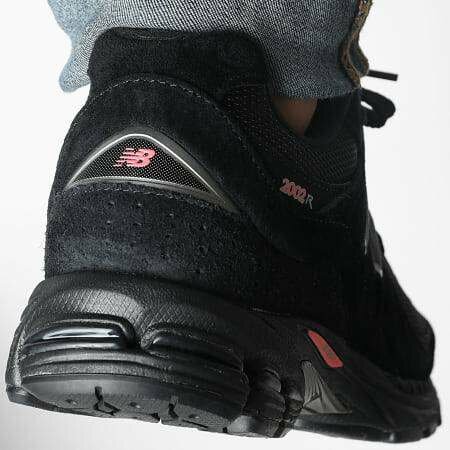 Baskets Homme New Balance Noires