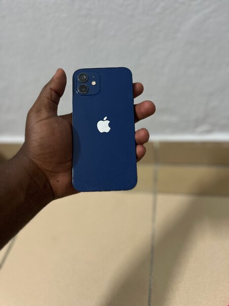 iPhone 12 Bleu 64GB