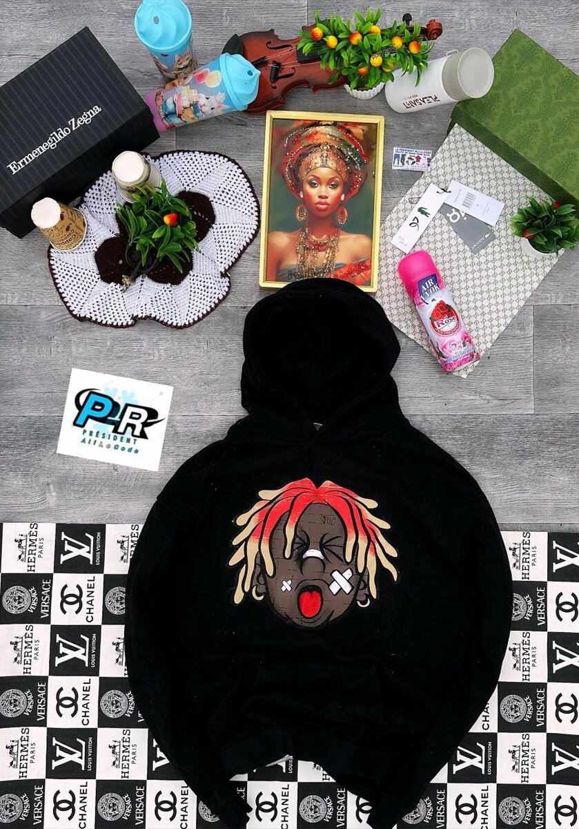 Sweat à capuche stylé graffiti