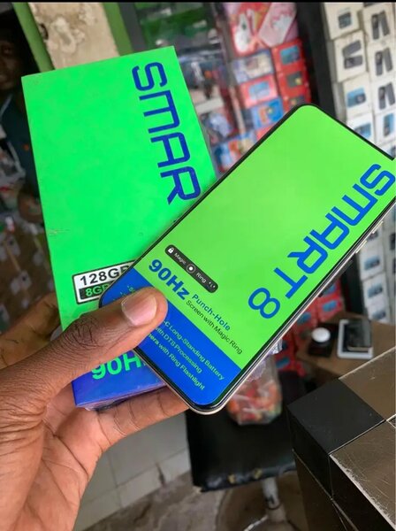 Infinix smart 8
