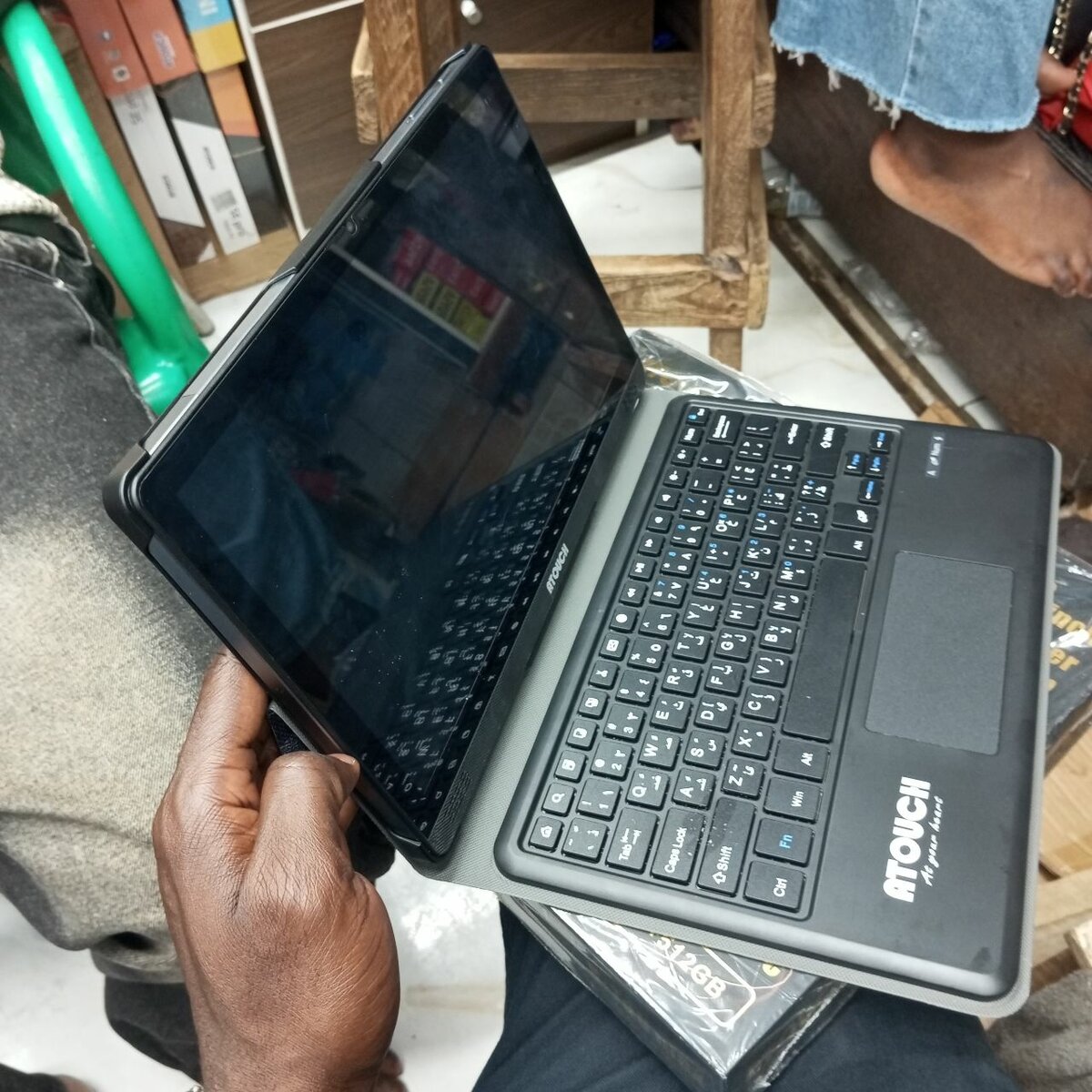 Atouch s-tab max