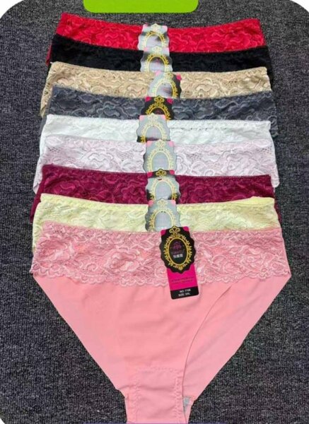 Culottes en dentelle