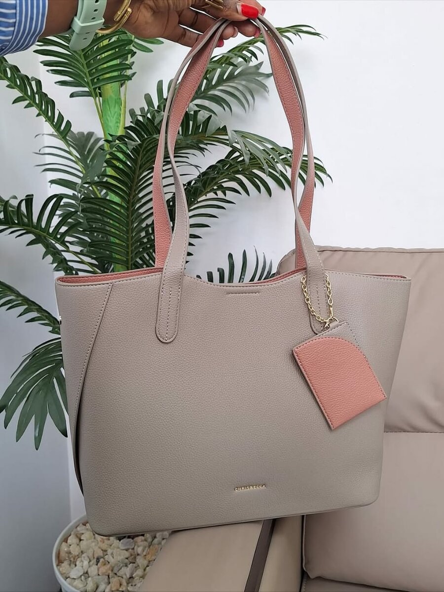 Sac à main en cuir chic