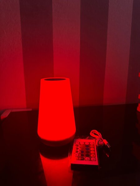 Lampe LED RGB avec télécommande