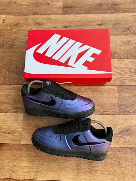 Nike Air Force 1 Holographiques
