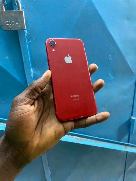 iPhone XR