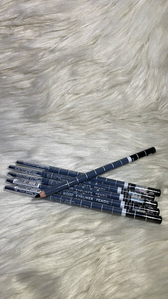 Crayons Eyeliner Longue Tenue