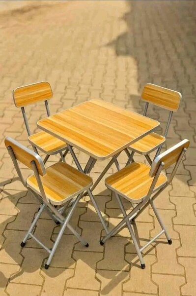 Table de jardin pliable