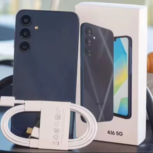 Smartphone 5G Triple Camera