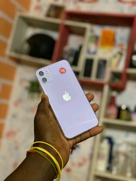 iPhone 11 128GB Violet
