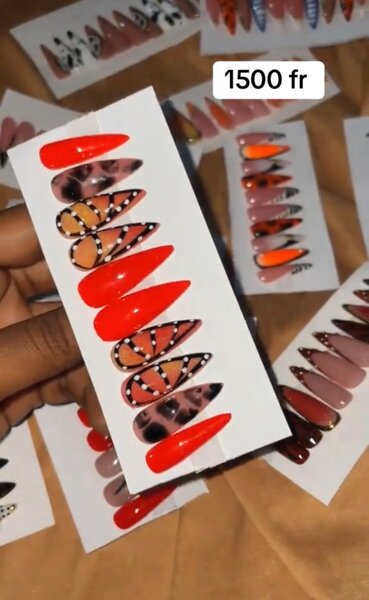 Ongles Faux Art Originaux