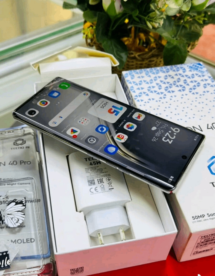 Tecno Camon 40 Pro 5G