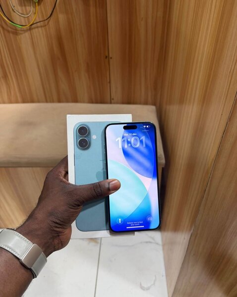 iPhone 16 plus 128GB