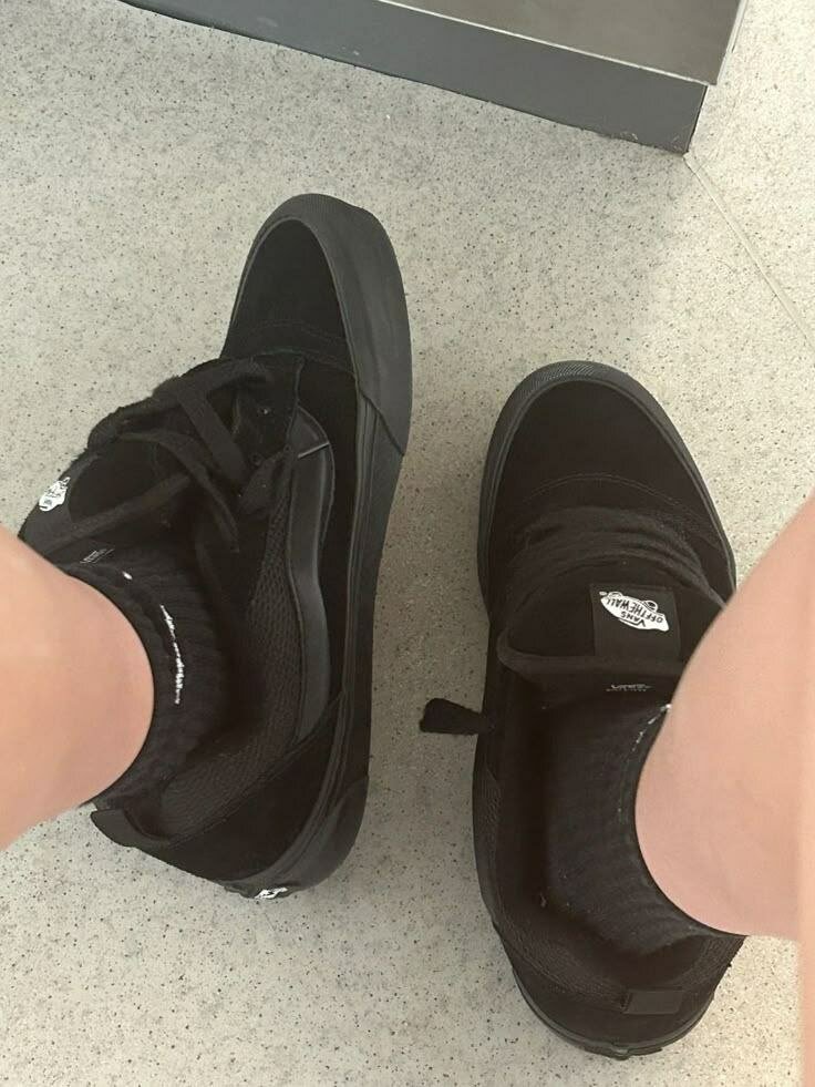 Vans knu school black