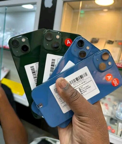 Smartphone 128GB - Plusieurs Couleurs