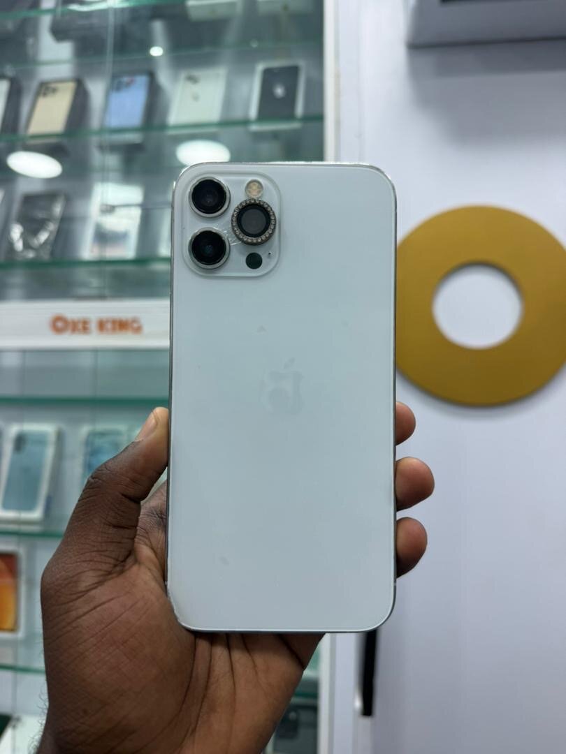 iPhone Blanc Haute Performance