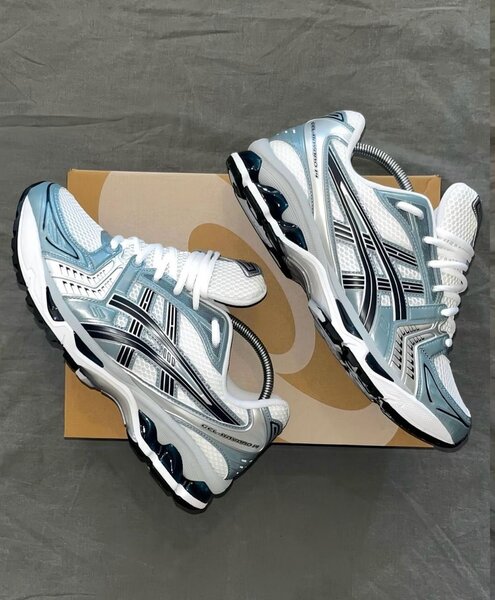Baskets de course confort homme