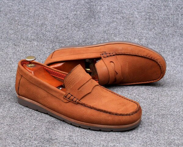 Mocassins élégants en cuir