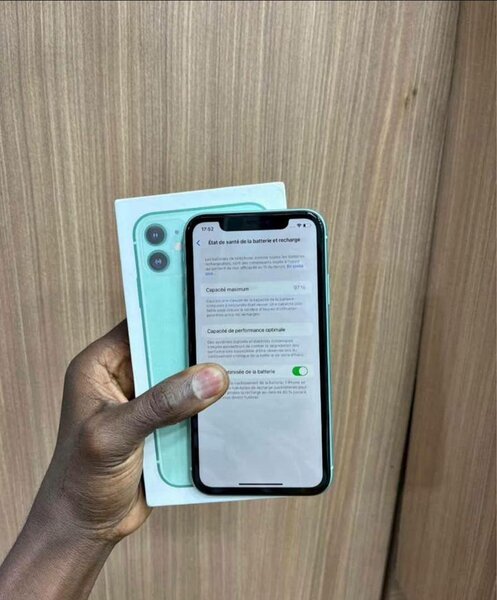 iPhone 11 Vert - Reconditionné