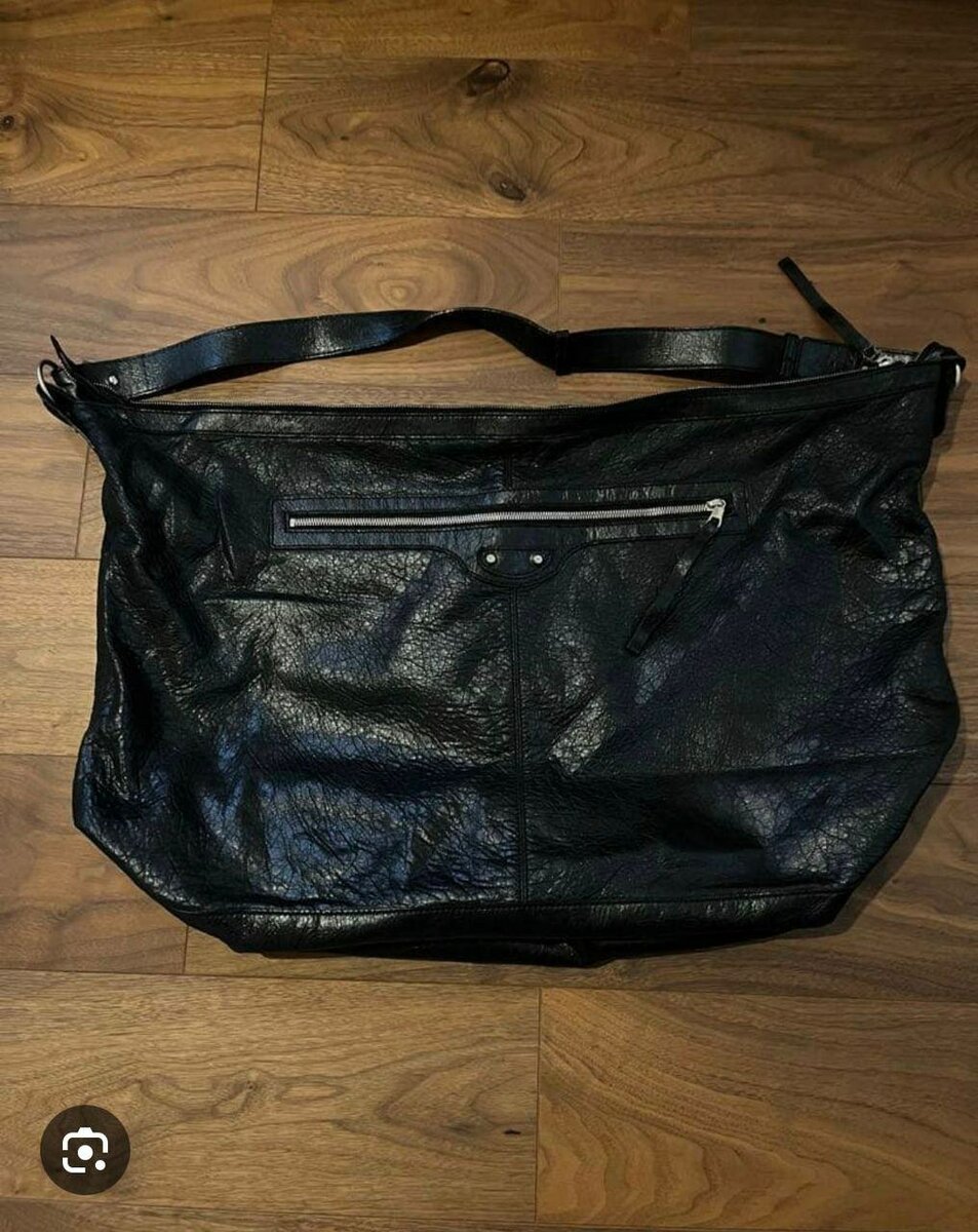 Sac à bandoulière en cuir noir