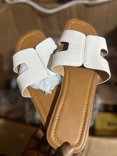 Sandales Blanches Élégantes