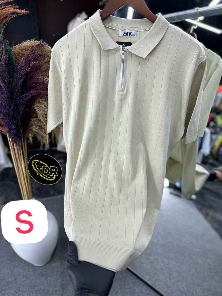 Polo en maille côtelée élégante