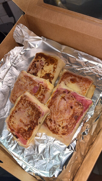 Crêpes jambon fromage