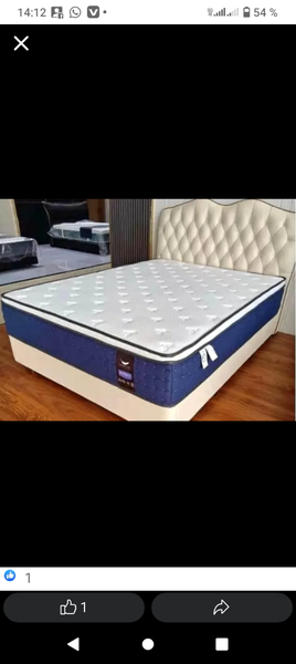 Matelas orthopédique Spring - Soutien ferme