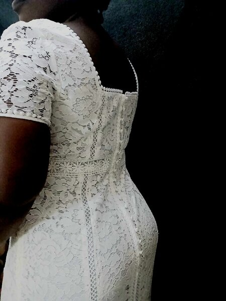 Robe longue en dentelle élégante