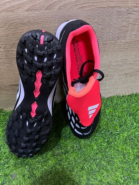 Chaussures de football Predator