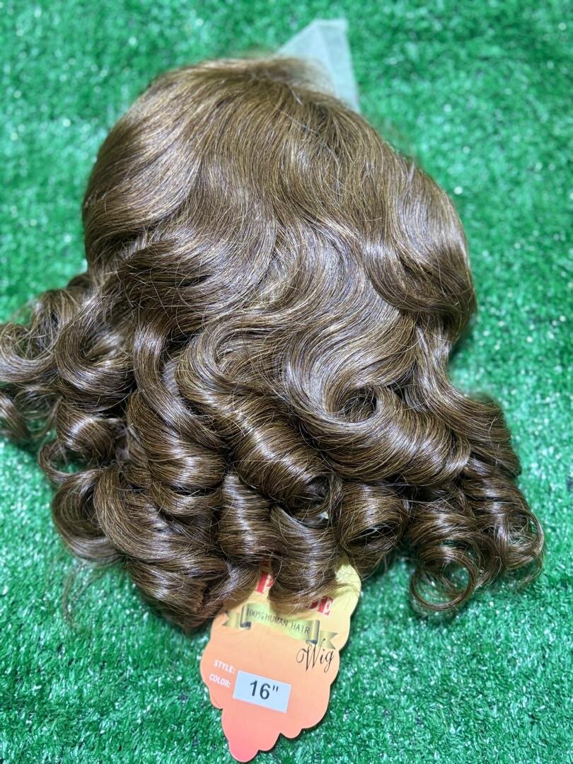 Perruque bouclée 16 pouces