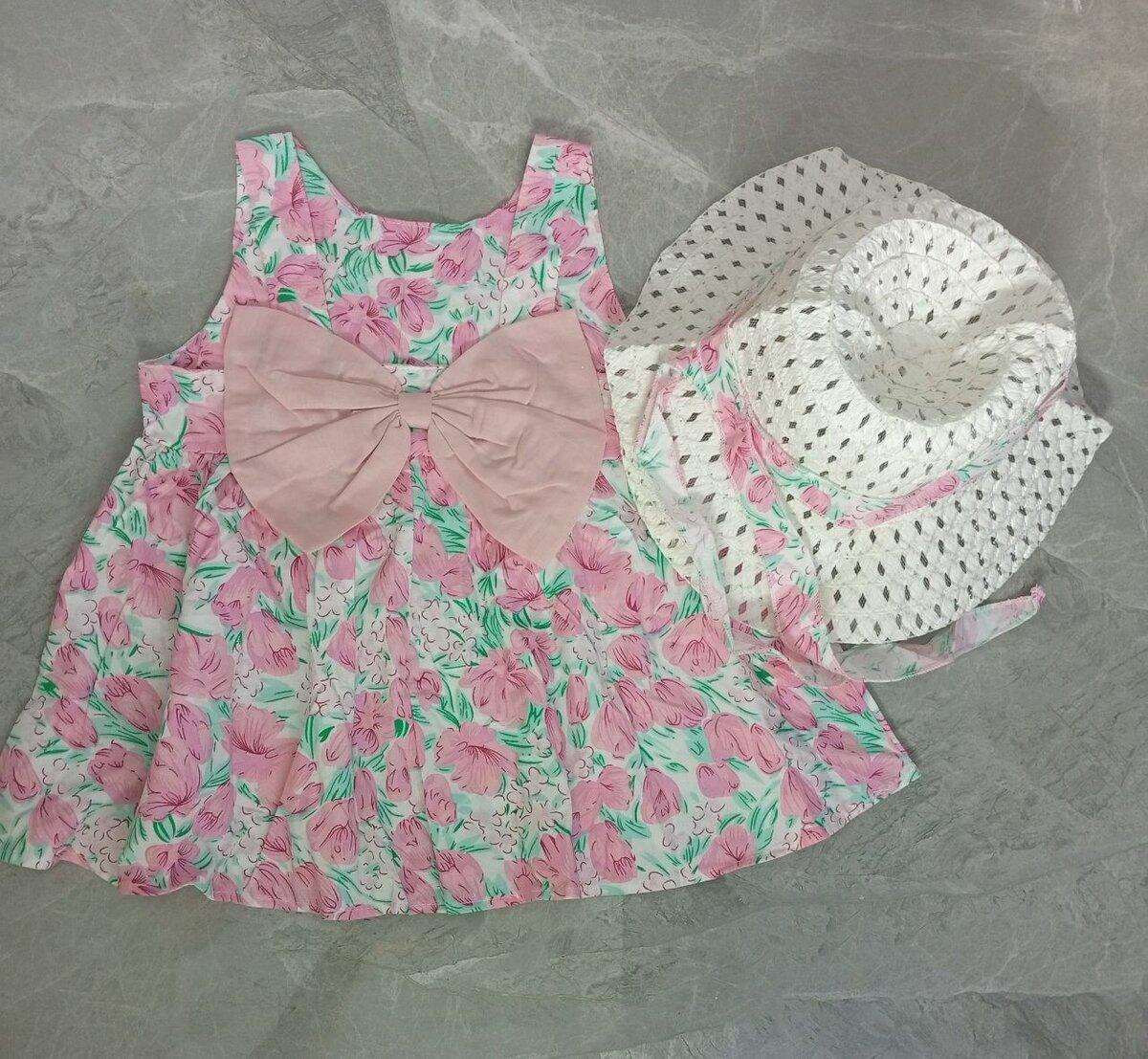 Ensemble robe + chapeau