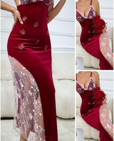 Robe élégante en velours rouge