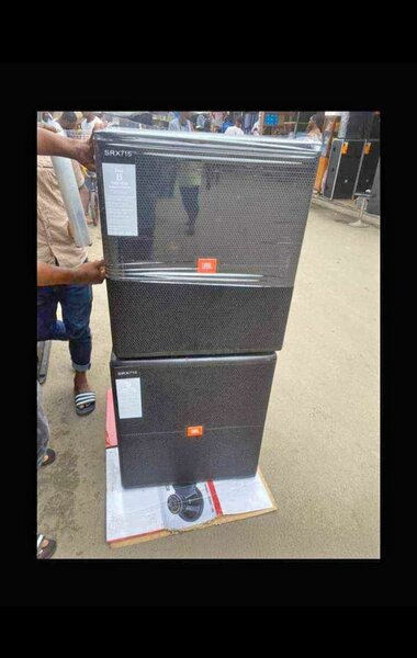 2 caisson BasJBL professionnel