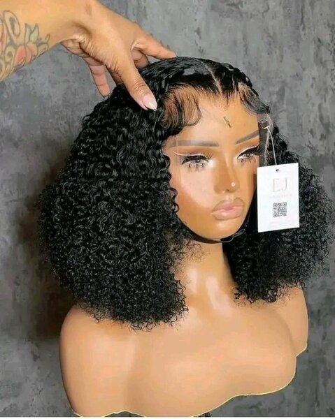 Perruque Lace Front Bouclée