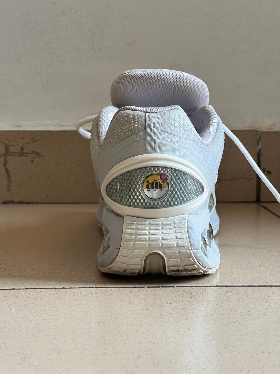 Chaussures de sport blanches