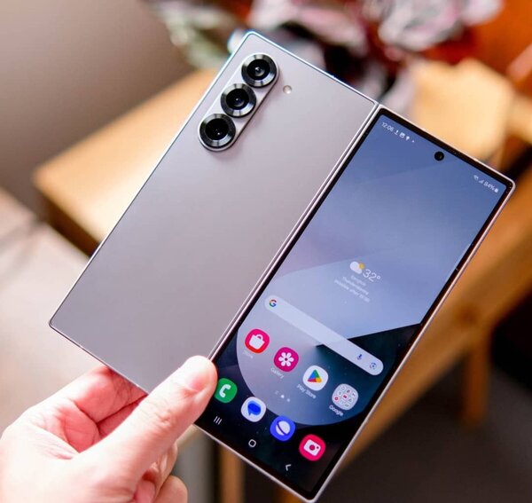 Samsung Galaxy fold 3  256gb