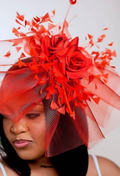 Elegant Fascinator Hat