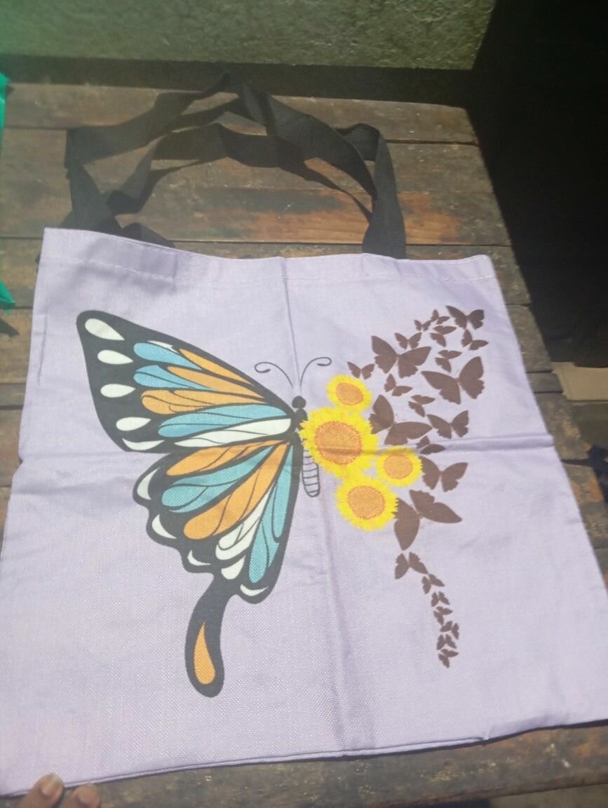 Sac cabas papillon tendance