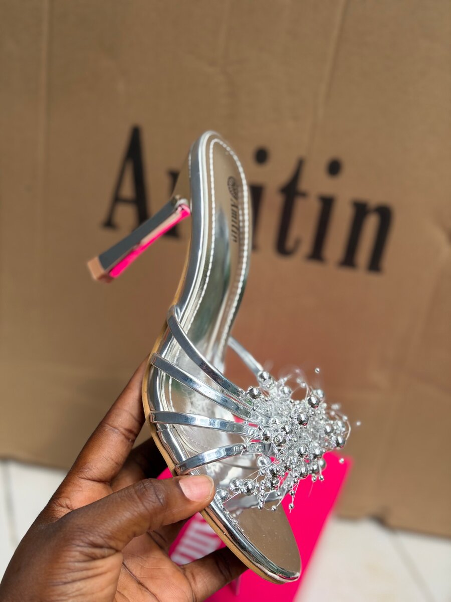 Sandales à talons élégants