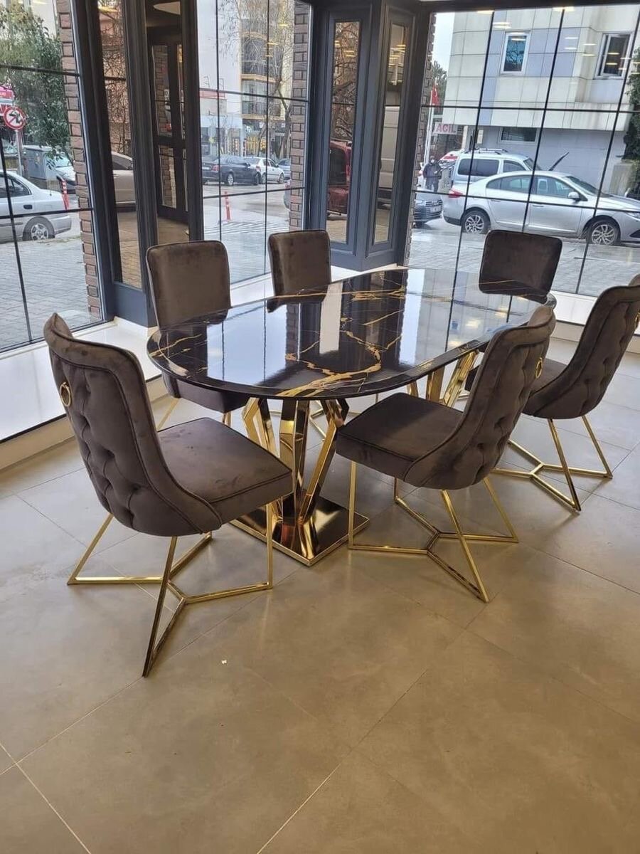 Table à manger moderne luxueuse