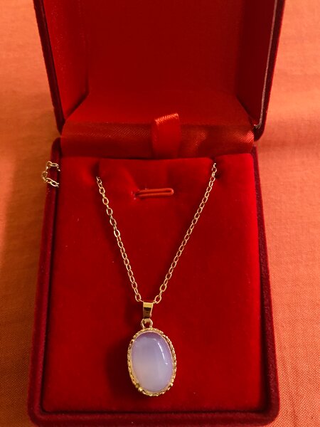 Collier pendentif élégant