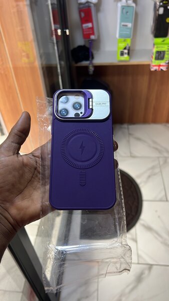 Coque MagSafe Violette