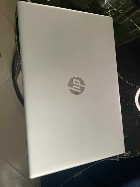 Ordinateur portable HP argent