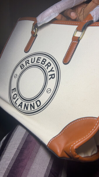 Sac à main chic en toile