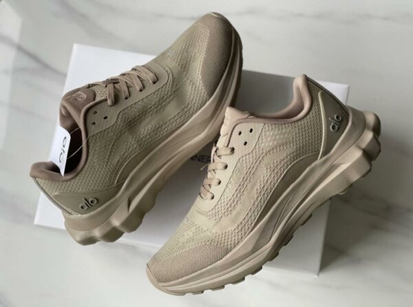 Baskets confort beige